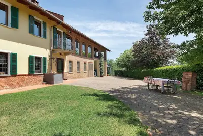 Image de Maison 'Centomila Volte Benvenuti' – Confort et détente à Tigliole