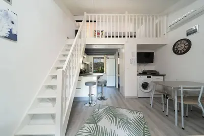 Image de Mazet de Soleil - Maisonnette climatisée pour 4