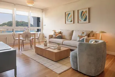 Image de Playa de La Concha 6 by FeelFree Rentals