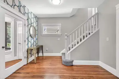 Image de 9 Br Movie Theater Duplex Near Cleveland Clinic!