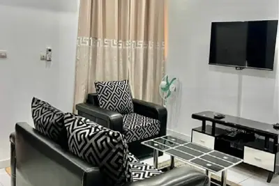 Image de Appartement à 5mn du stade et université de Yamoussoukro. Prestation hôtelière