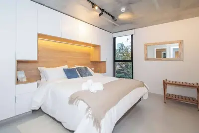 Image de Spacious Apt | Pool, Bbq & Gym | Great Location