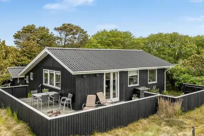Image de \"Eila\" - 1km from the sea by Interhome
