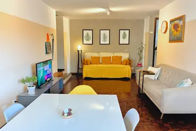 Image de Three-bedroom apartment with garage in Juvevê, 110 m2 of tranquility. • Domo Lodging