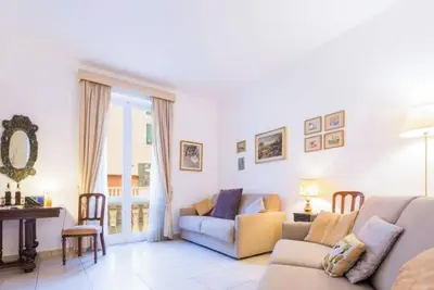 Image de City Center | 2br | A/C | Wi-Fi | by Tilo