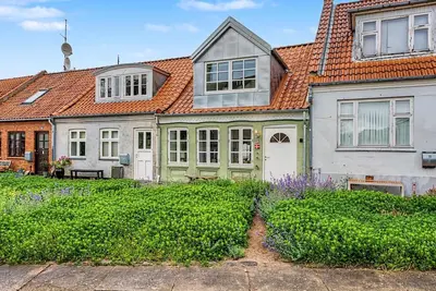 Image de \"Swarthofthi\" - 90m from the sea by Interhome