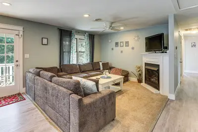 Image de New Listing! Beautiful 4br Dog-Friendly Obx Home