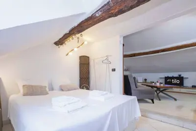 Image de Beach 4m|1br| A/C| Wi Fi by Tilo