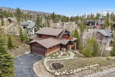 Image de Luxury Mountain Retreat in Frisco | Minutes to Skiing