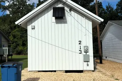 Image de Cozy 2-bedroom cottage in delightful Columbia with Ac