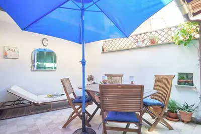 Image de La Dimora Blu - Deux Chambres Appartement, Couchages 4