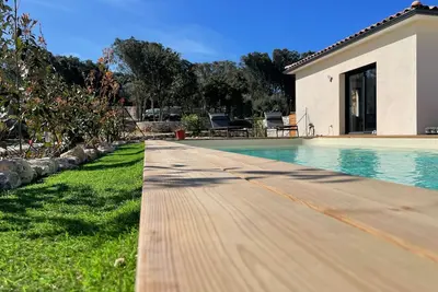 Image de logement 7 personnes Bonifacio - piscine - ménage/linge inclus