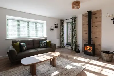 Image de Cosy Cottage with Hot Tub and Pub