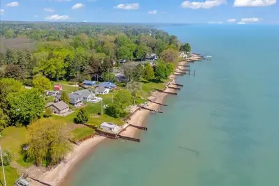 Image de Bunkin` on the Bay! Beautiful sunrises, sleeps 20!