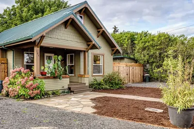 Image de Terrific 3-bedroom house in Eugene. Blocks from Willamette River & bike paths.