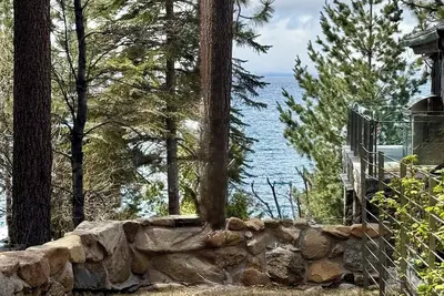 Image de Private Lake Access 1-bedroom cottage in charming Glenbrook perfect for getaway