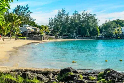 Image de Pereybere Beach Walk Apartment With Wifi & Parking