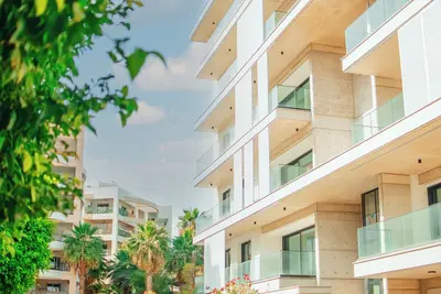 Image de Luxury 2br Apartment. Perfect  location and modern style near the sea.