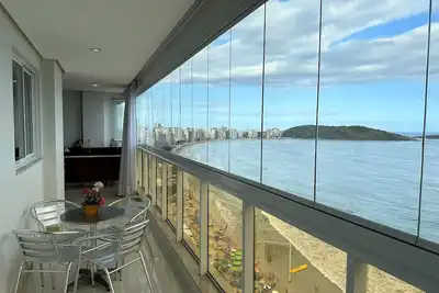Image de 3-bedroom apartment facing the sea on Morro Beach.