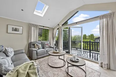 Image de Brayford Lodge, Kentisbury Grange -  Free WiFI & Parking - Hot Tub - Pets