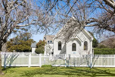 Image de Church Conversion @ 39 Hoddle Street - 2-bedroom apartment in lovely Robertson