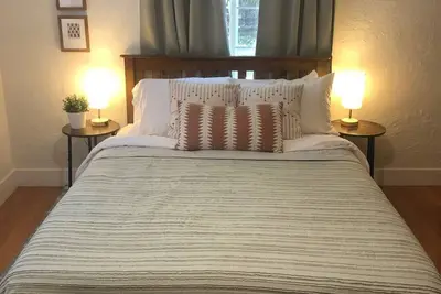 Image de Family-Friendly 3bdr Coastal Retreat Near Beaches & Redwoods