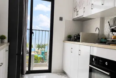 Image de 2-bedroom apartment in adorable Male City with Ac comfort