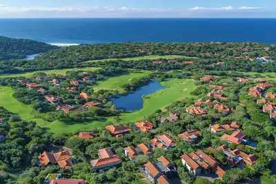 Image de Ultra-Luxury 4-Bedroom en-suite self catering Villa in Zimbali Coastal Resort