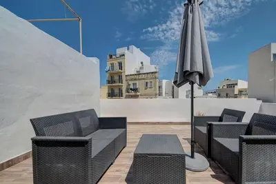 Image de Prime Gzira Townhouse • 5 Min to Sliema & Ferry