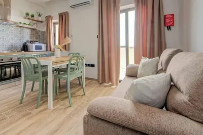 Image de 2br Maisonette Near St. Paul`s Bay & Beaches