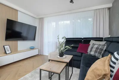 Image de Air-Conditioned Apartment with a Balcony | Near the Center of Cracow