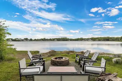 Image de Edgewater Cottage | Right On The Ocean | Kayak & Fishing from a backyard oasis