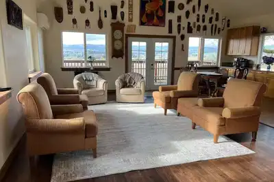 Image de Scholls Valley Farm House