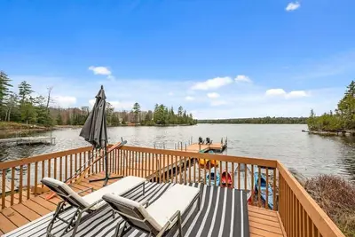 Image de Pôr do Sol  Whitelake Waterfront  Group  Getaway