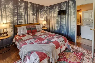 Image de Updated Mountainside Condo