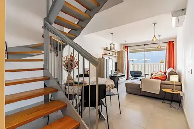 Premium Penthouse · Private Terrace · Ocean View