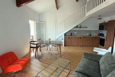 Image de Bright Landes Retreat – Location Between the Port & Beaches with Private Parking
