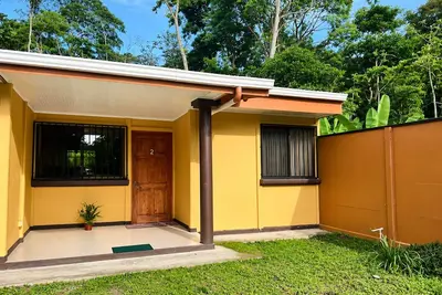 Image de Cozy Apt Near Cahuita Beach | WiFi & Parking