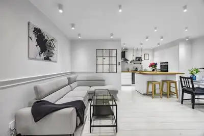Image de Wola Apt - Parking, Balcony, Workspace - by Rentujemy