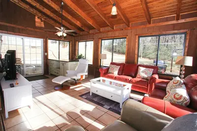 Image de Charming 3-bedroom house with Ac in lovely Alpharetta