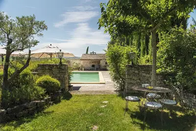 Image de Bergerie 18ème · 5ch · Piscine ·Jardin · Calme