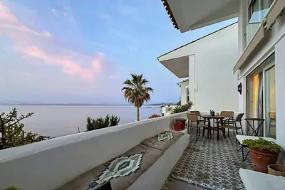 Image de Duplex design en bord de mer à Estepona