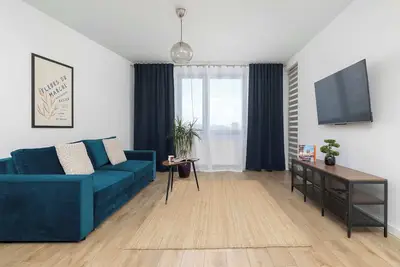 Image de Modern Apartment with Parking | Balcony | Workspace