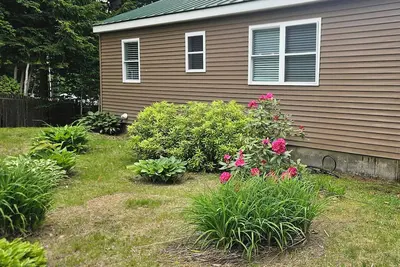Image de Tranquil 3-bedroom cottage in Windham on Forest Lake