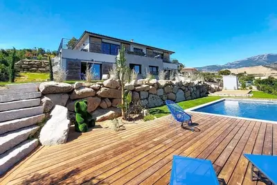 Image de Magnifique Villa avec piscine privée a 20 mn des plages et 10 mn de l'aéroport