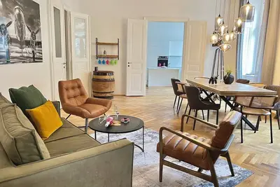 Image de Exceptional design loft directly on Mariahilfer Strasse i