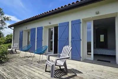 Image de Maison de vacances \"Gîte Folle Blanche en Armagnac \" avec  piscine