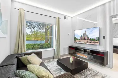 Image de Hawthorn Suite Near Universal – 2 Guests