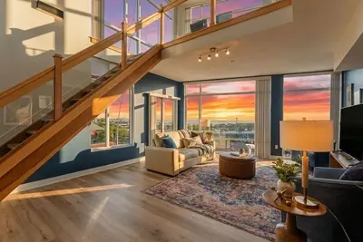 Image de Modern 1br Penthouse  Heart of Cle Views