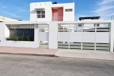 Image de The House in the Southeast / Covered Parking / Family Home